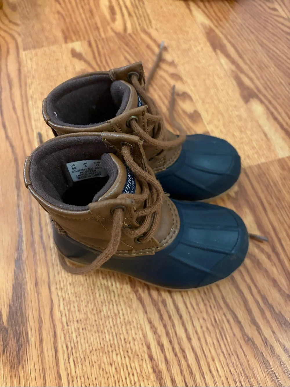 Sperry Kids Navy and Brown Duck Boots
